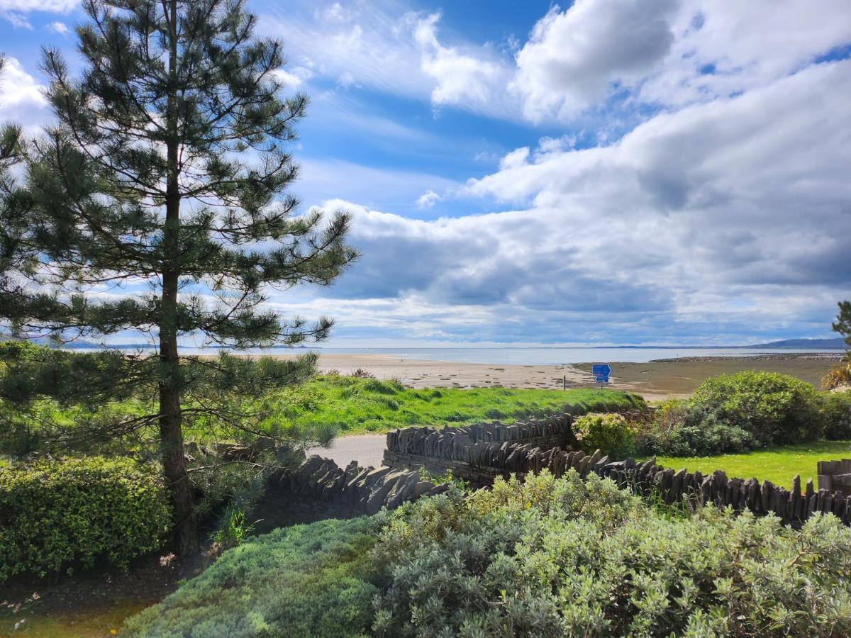 Coastal Apartment With Beach On Your Doorstep! لينيلي المظهر الخارجي الصورة