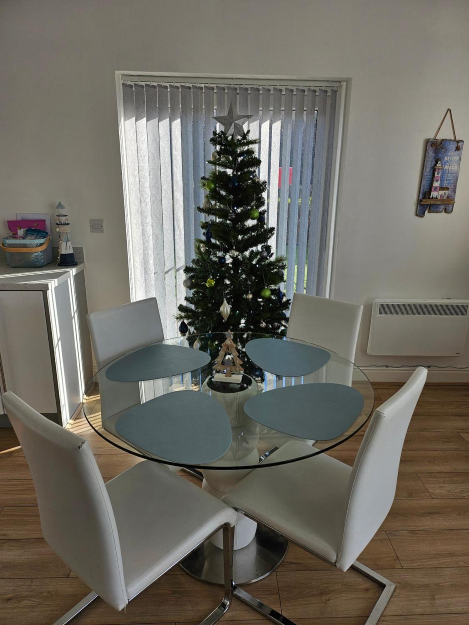 Coastal Apartment With Beach On Your Doorstep! لينيلي المظهر الخارجي الصورة